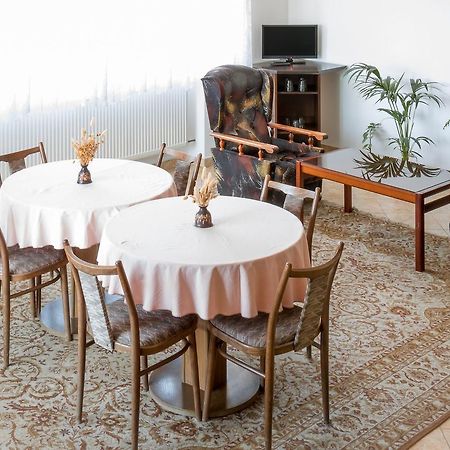 Alton Garni Hotel Ceske Budejovice Extérieur photo